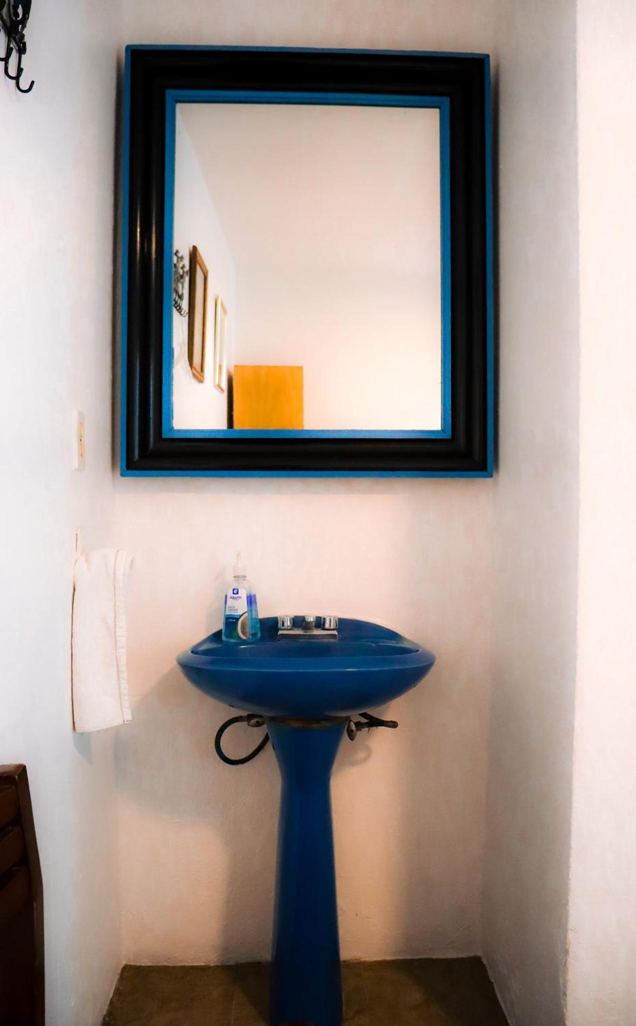 Hostal Cuija Coyoacan Berlin 268 Coyoacan Kota Meksiko Bagian luar foto