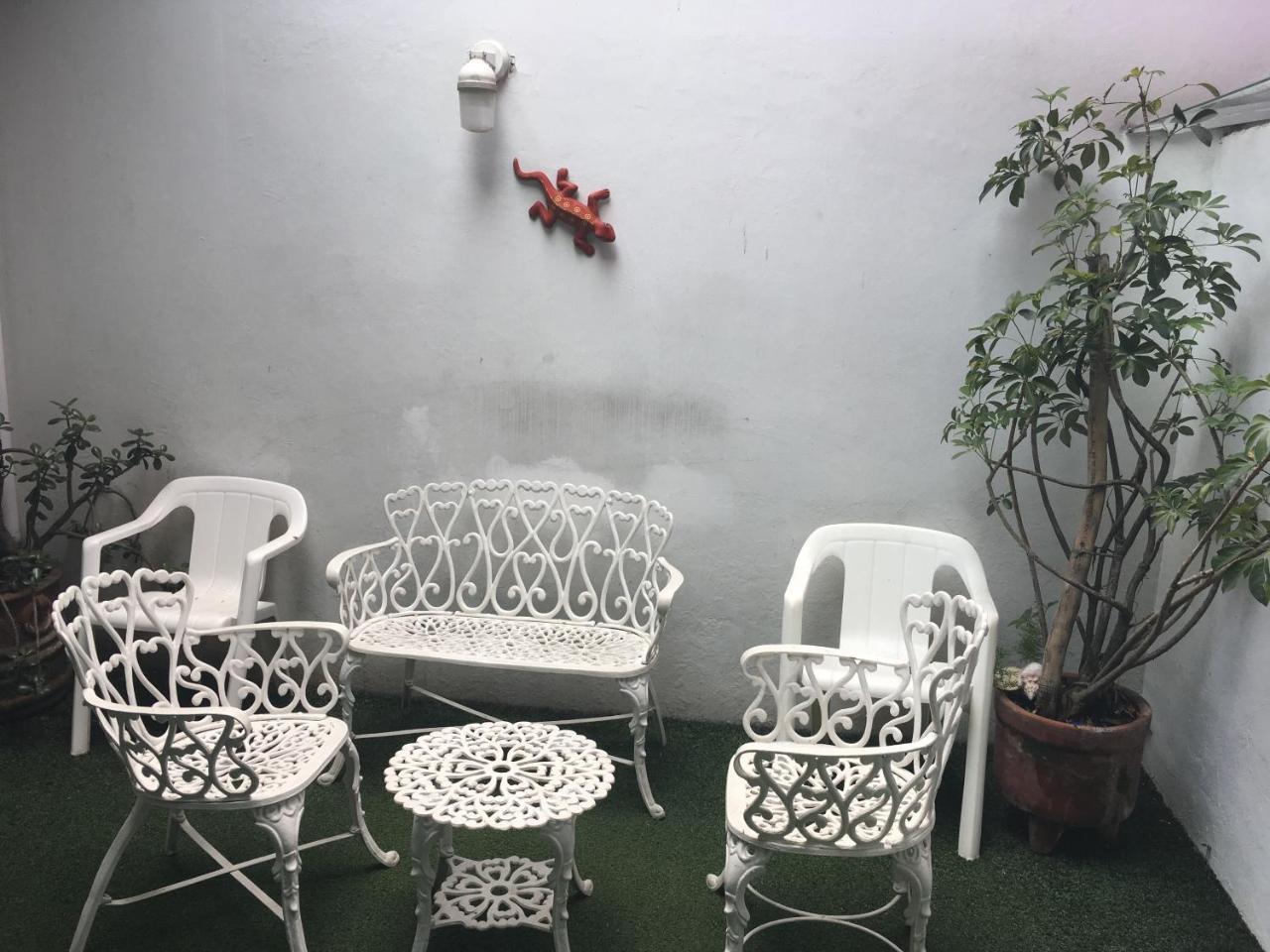 Hostal Cuija Coyoacan Berlin 268 Coyoacan Kota Meksiko Bagian luar foto